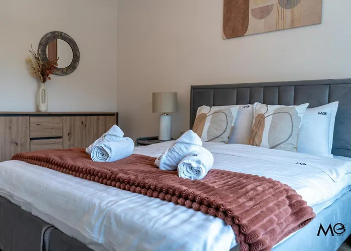 Апартаменты 17bv Old *